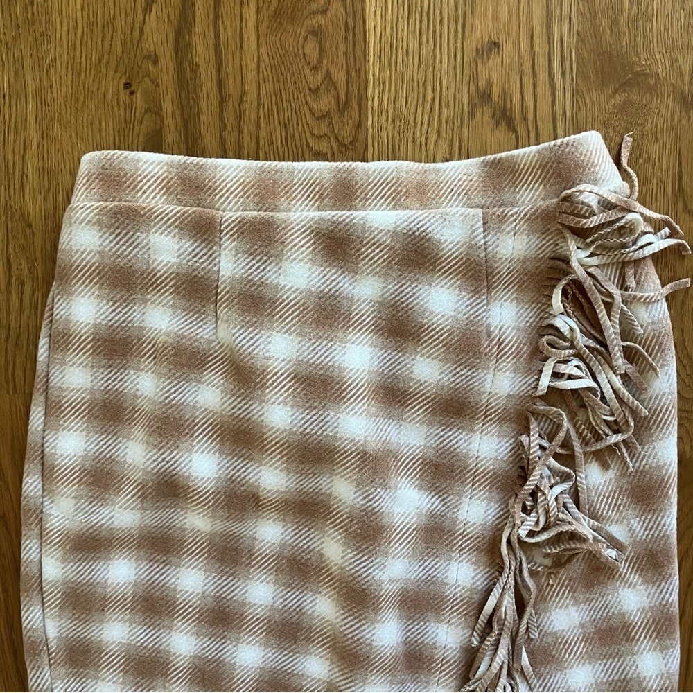 NWT Women's Fringed Faux Elastic Waist Plaid Blanket Wrap Midi Skirt (L) - Picture 7 of 13